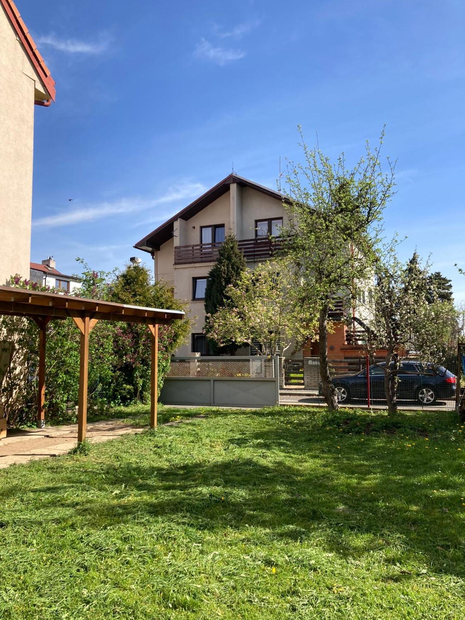 Spacious Apartment - Free Parking! Prague Luaran gambar